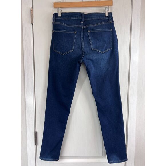 a.n.a A New Approach Women's Jegging Jeans Dark Wash Size 6 - Picture 2 of 8